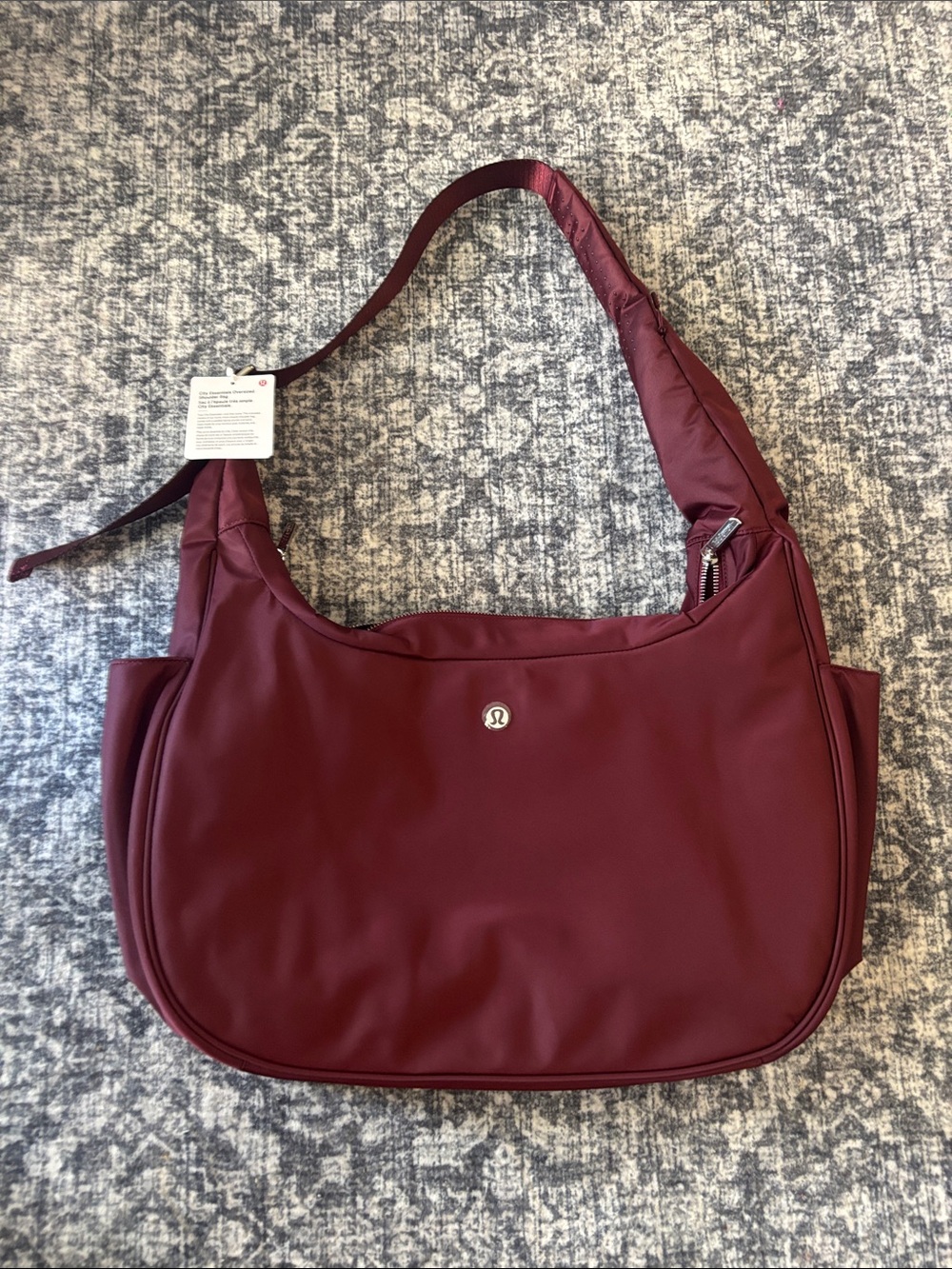 NEW Lululemon City Essentials Oversized Shoulder Bag - one size - bbay/slvr